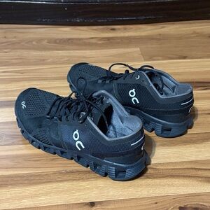 On Cloud Black and Gray Athletic Shoes